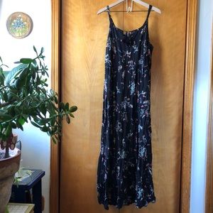 Torrid Tiered Ruffle Maxi Dress Black Floral 1X